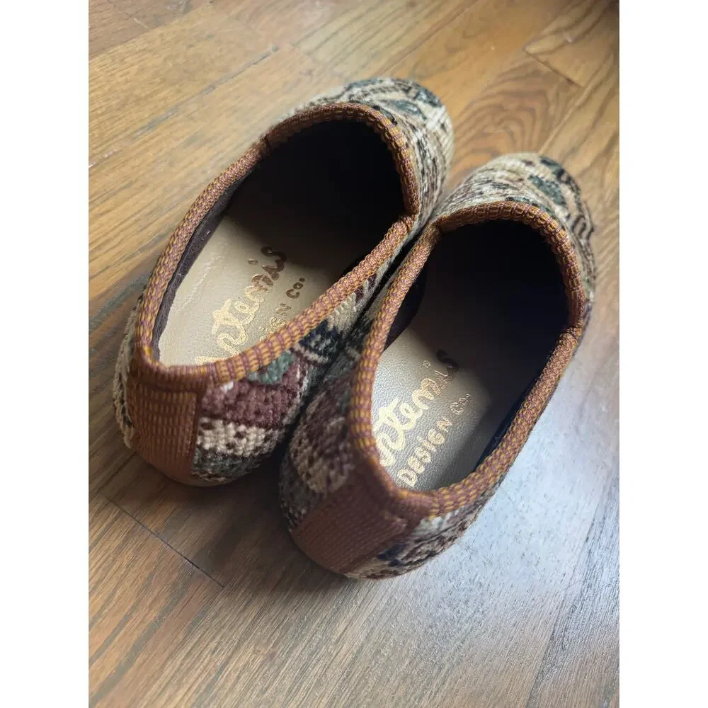 Artemis Design Co Loafers